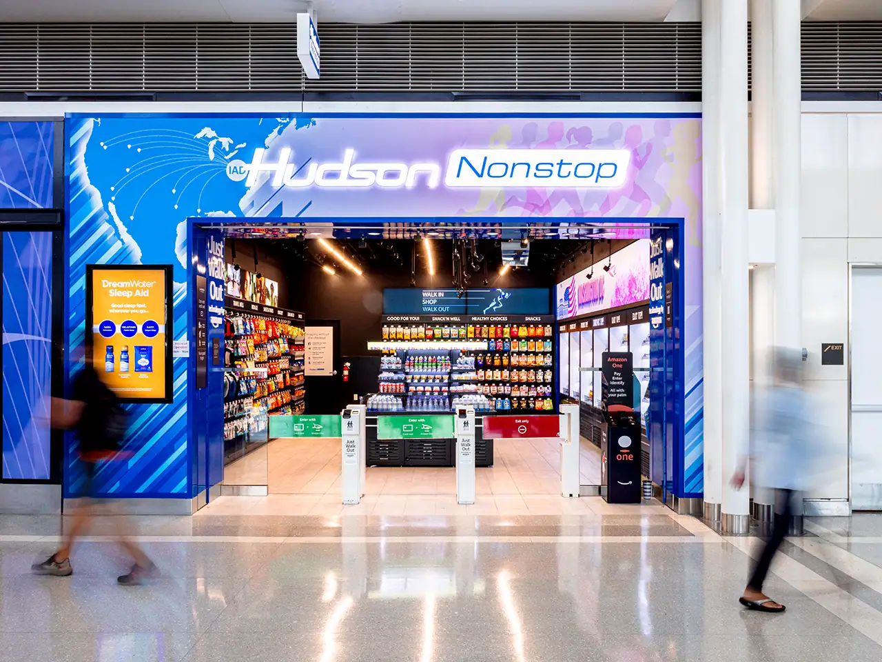 Hudson Nonstop storefront at Washington Dulles International Airport